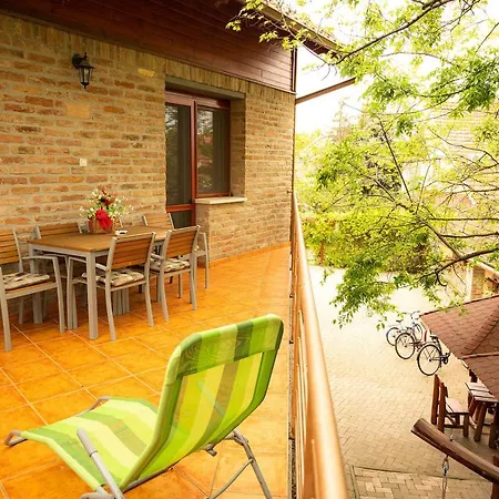 Babilon Szallas De Luxe Apartment Gyula