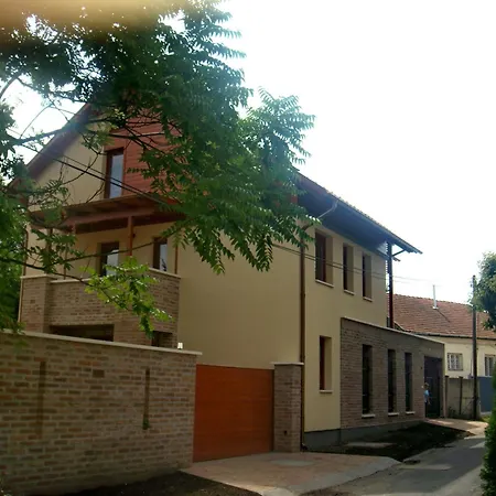 Babilon Szallas De Luxe Апартаменты