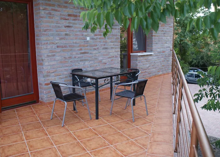 Babilon Szallas De Luxe Apartament Gyula