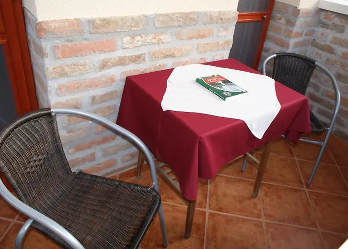 Babilon Szallas De Luxe Apartament Gyula